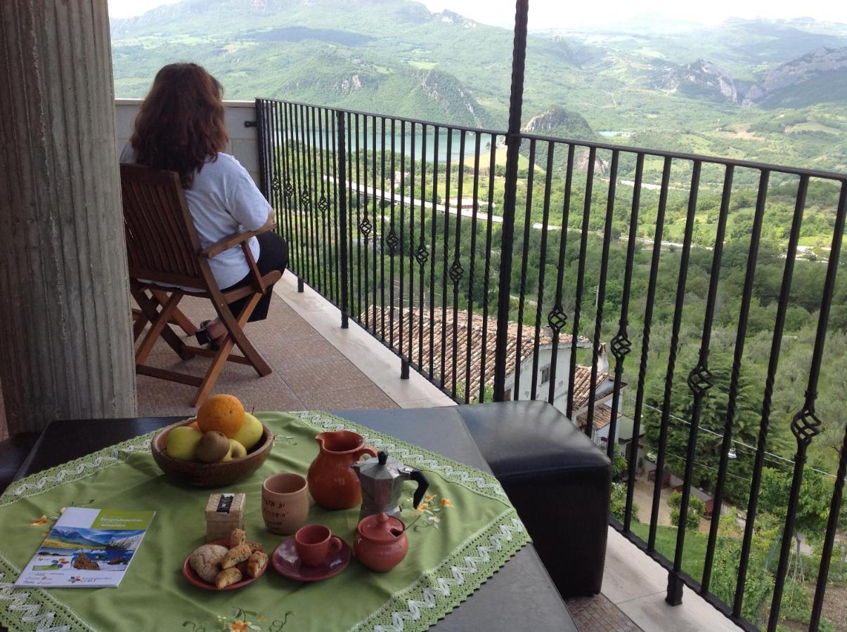 B&B "Za' Vittoria"#Lagodibomba Екстериор снимка