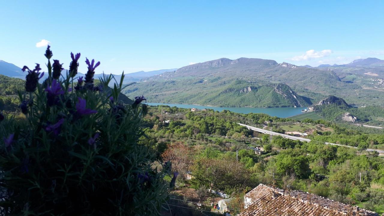 B&B "Za' Vittoria"#Lagodibomba Екстериор снимка